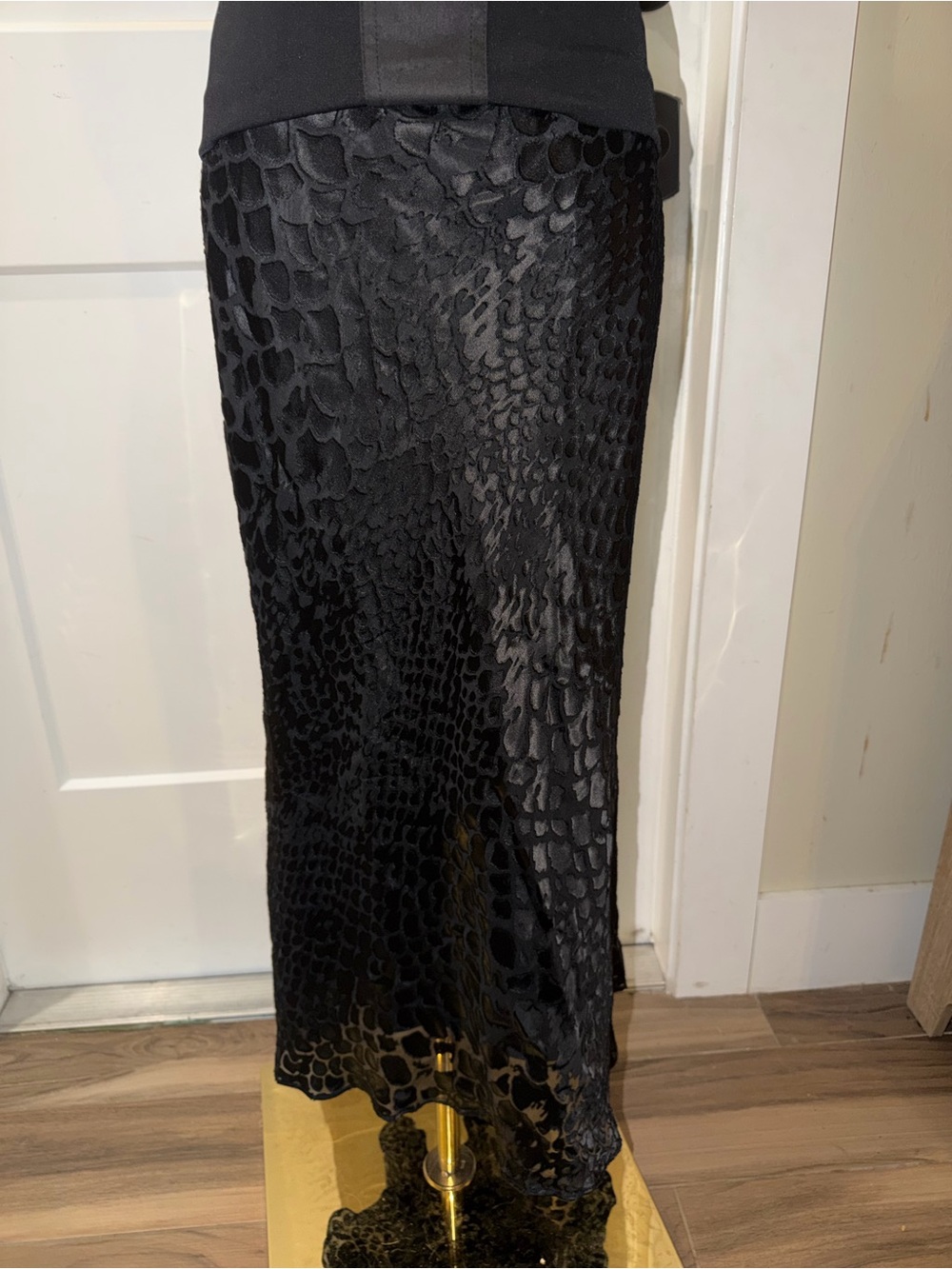 Lafayette 148 New York Black Textured Maxi Skirt